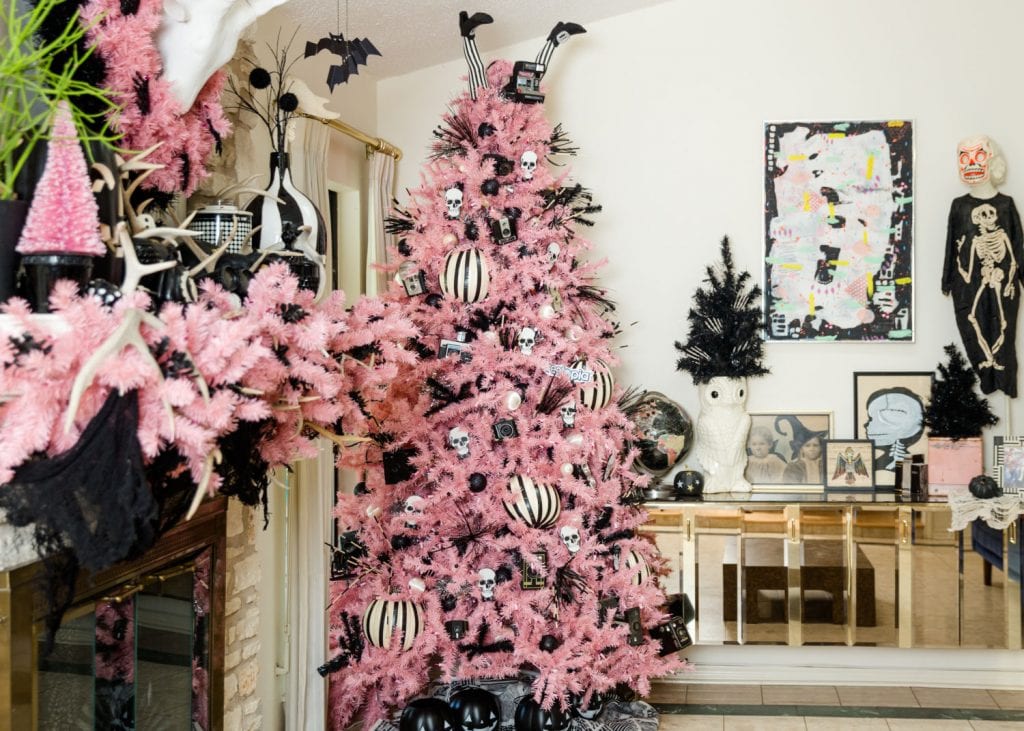 Pretty Pink and Black Tree for Halloween