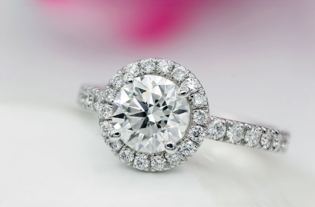 Things You Should Know About Moissanite Issues