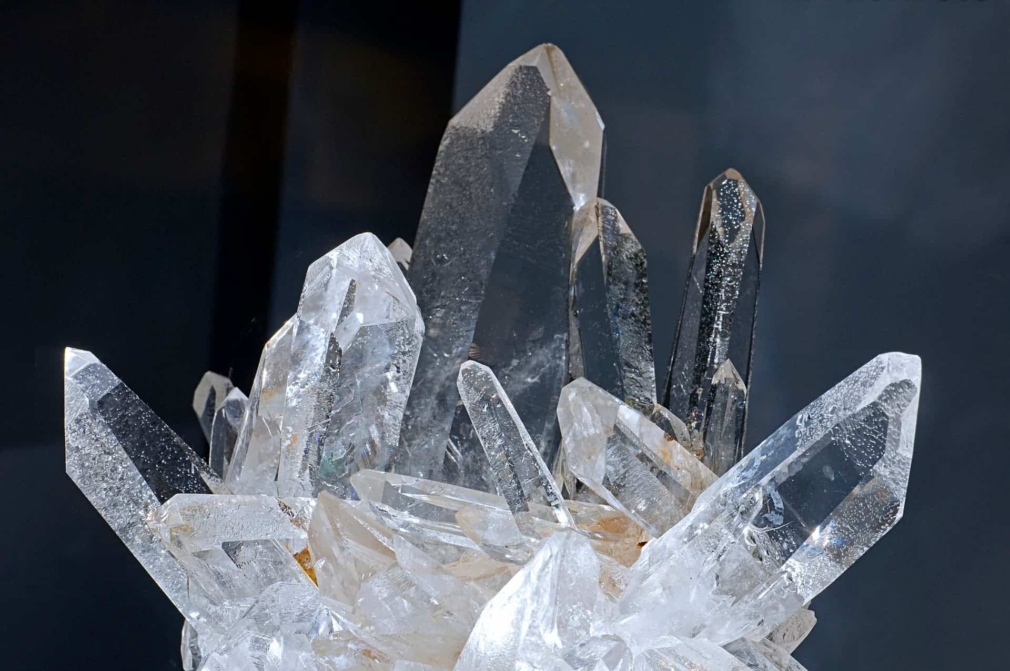 What Are The Different Types Of Quartz Gems?