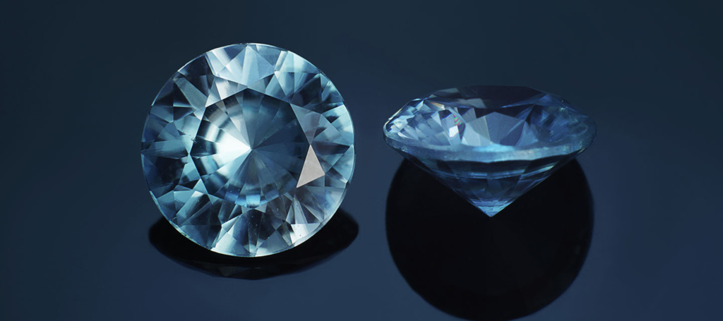 Comparison Between White Sapphire vs Cubic Zirconia