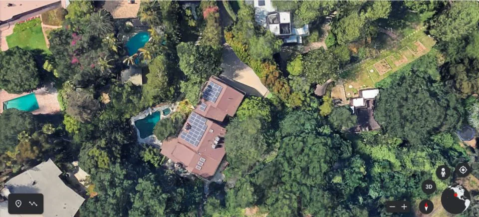Bill Maher's Gorgeous Beverly Hills Abode